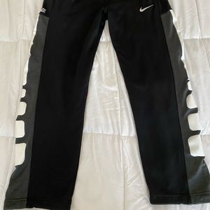 Nike Elite basketball pants.
